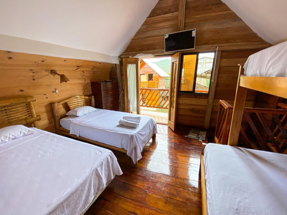 Hostal Tortuga Dorada Puerto Lopez Luaran gambar